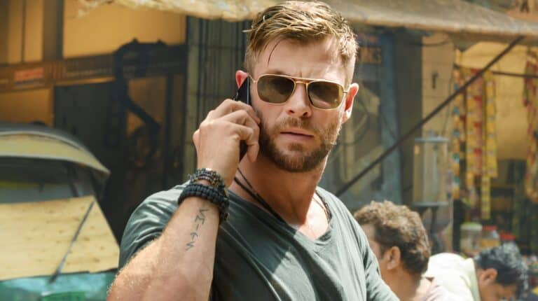 The Tyler Rake Haircut: Achieving Chris Hemsworth's Bold Style From ...